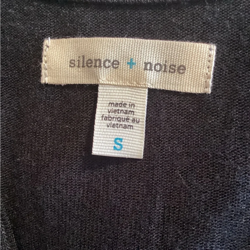 NWOT UO silence + noise Racerback Hi-Lo Tank Black Women's Size Small - Picture 9 of 10